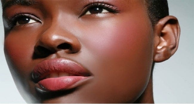 obtenir des lèvres pulpeuses