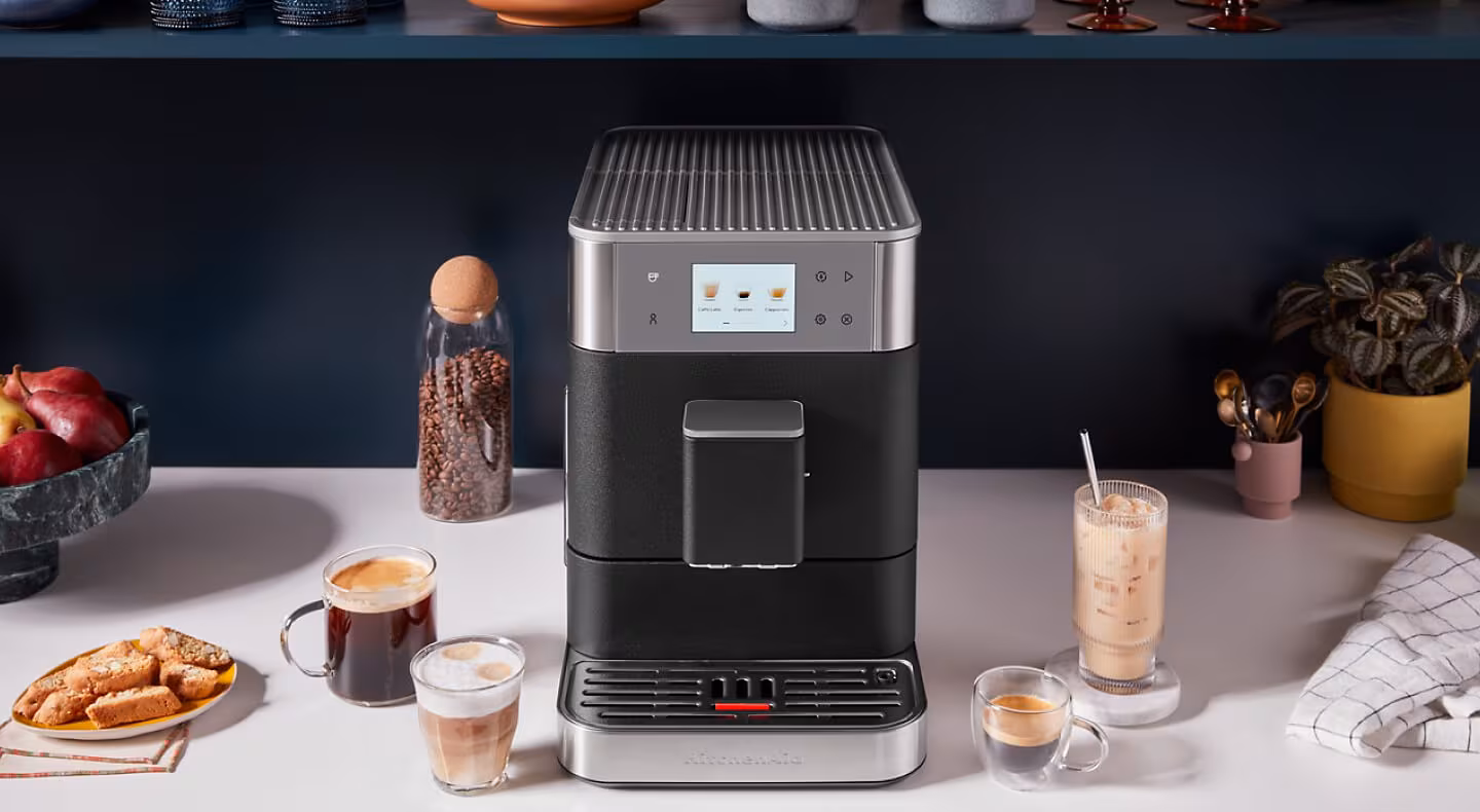 Black KitchenAid® fully automatic espresso machine Black KitchenAid® fully automatic espresso machine
