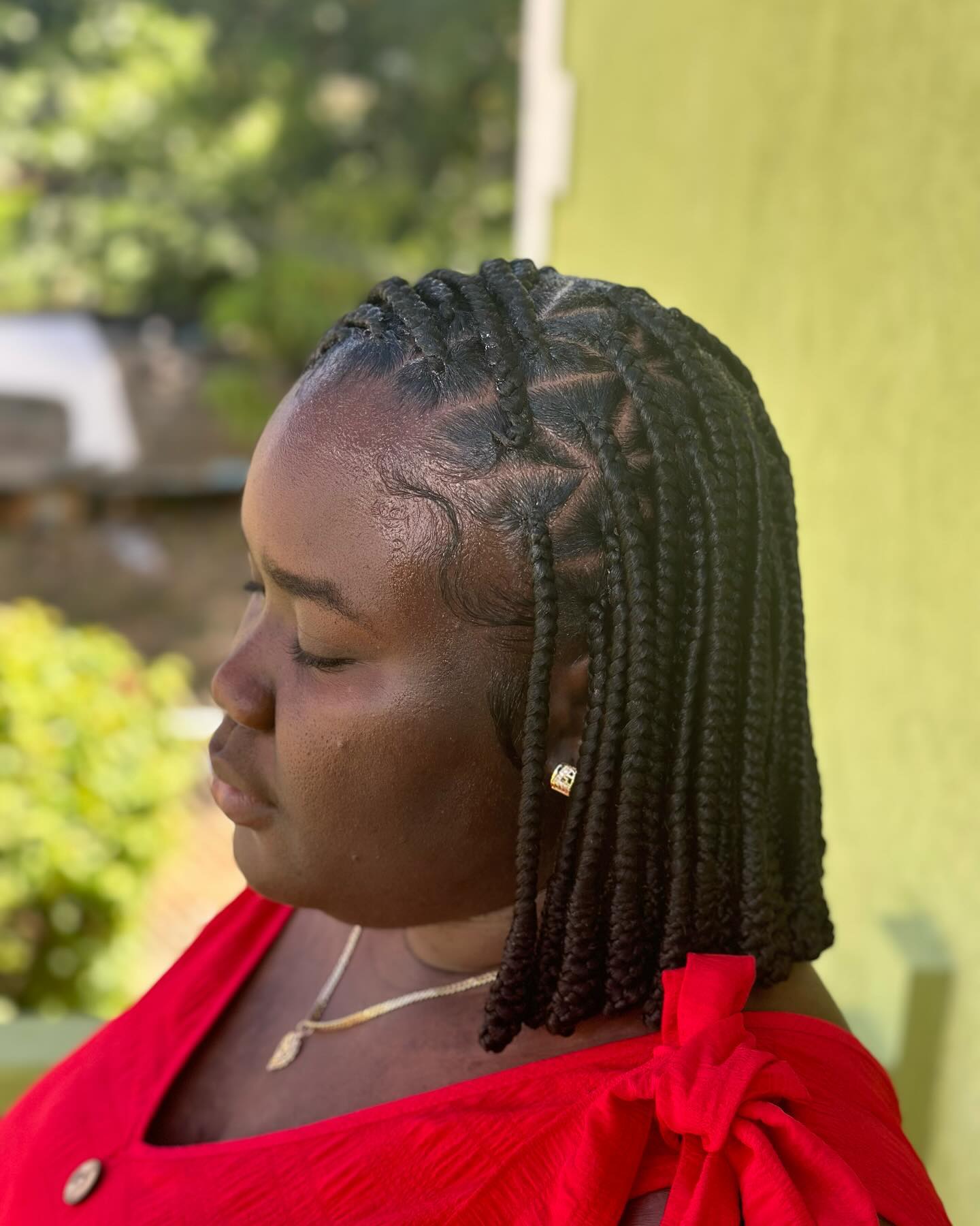Tresses sans nœuds à motifs triangulaires